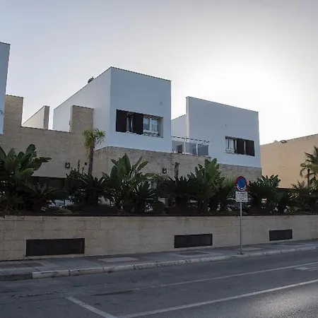 Novo Sancti Petri Aparthotel