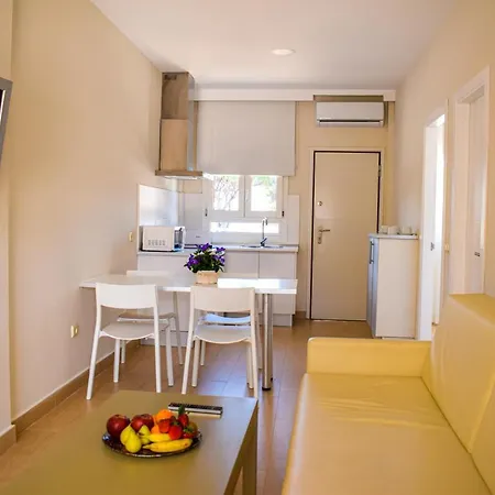 Novo Sancti Petri Apart-hotel 3*