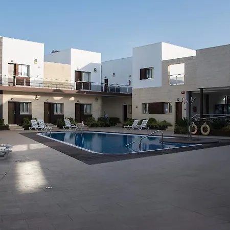 Apart-hotel Novo Sancti Petri 3*